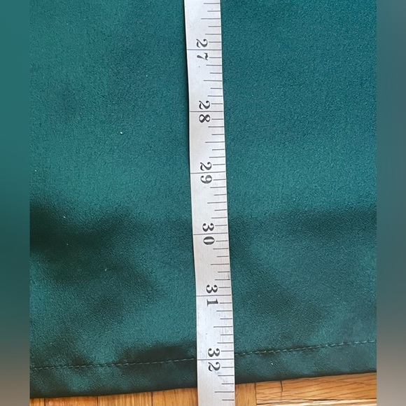 Indian Elegant Green Embroidered Women's Top With Jewels Size/ Large/XL - Picture 6 of 8